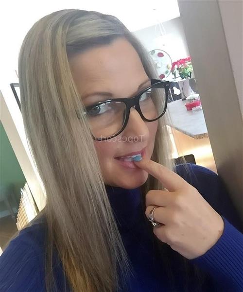 Sweni, 26, Åkersberga, Incall eskort