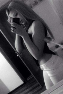 Raahila, 19, Upplands Väsby, Privat eskort