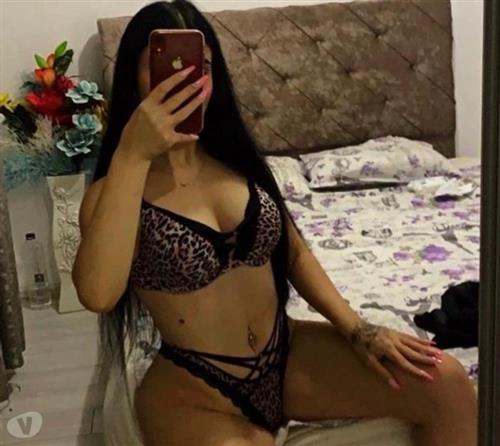 Caziva, 20, Åkersberga, Outcall eskort