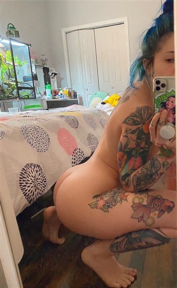 Anamaria-Lucia, 21, Umeå Fetish